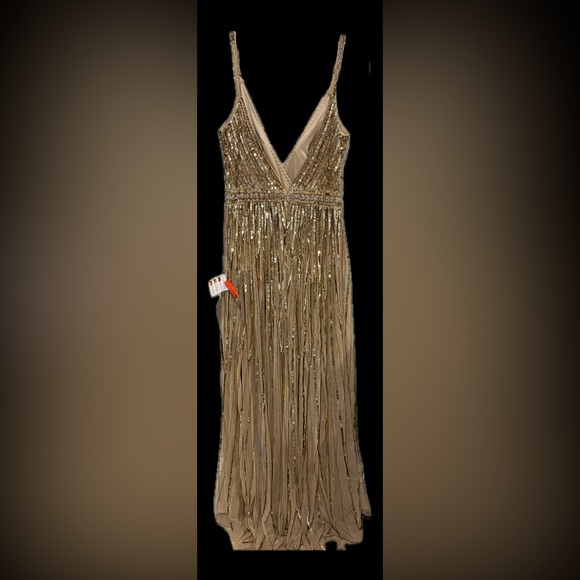 NWT Mac Duggal sequined gown - Picture 6 of 10